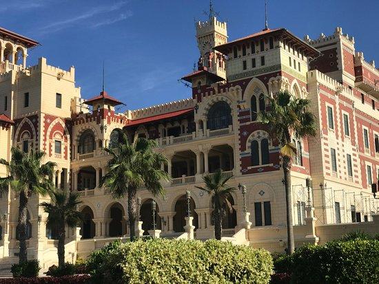 Jardines del Palacio Montazah